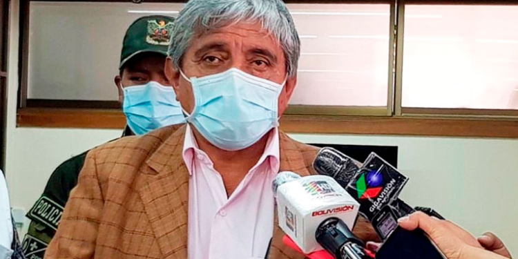 Ministro Arias califica a la marcha de sectores afines al MAS como Pro COVID-19