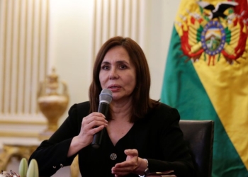 Karen Longaric