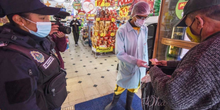 El bloqueo epidemiológico continúa en la zona de Miraflores. | Foto AMN