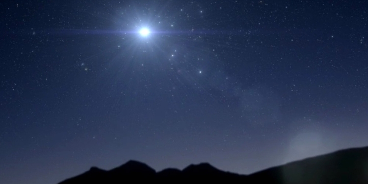 El fenómeno se producirá con la puesta del Sol y coincide con el solsticio que da inicio al verano en el hemisferio sur y el invierno en el norte.