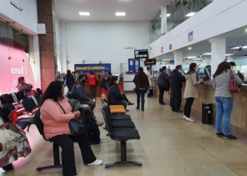 Gobierno establece periodo de gracia para créditos diferidos | Foto ABI