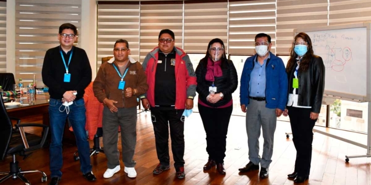 Gobierno y choferes declaran cuarto intermedio en reunión para perfeccionar reprogramación de créditos