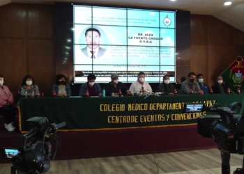 Pronunciamiento de los médicos de La Paz en conferencia de prensa. | Foto/captura