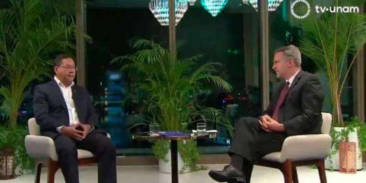 Arce en entrevista con TV UNAM