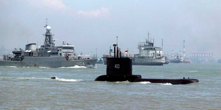El submarino KRI Nanggala-402 durante una misión en una foto sin fecha.INDONESIAN NAVY / HANDOUT / EFE
