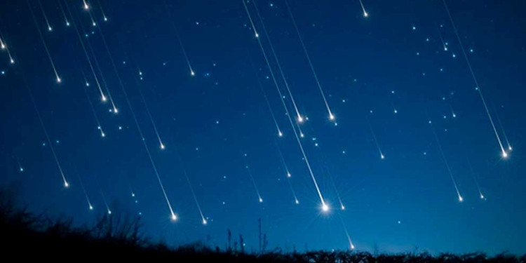 El Observatorio Astronómico de Tarija anuncia para hoy lluvia de meteoros