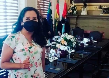 Denuncian que Secretaria de Educación del municipio de La Paz exige renuncia a funcionarios