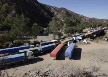 Productores agrícolas cochabambinos intensifican bloqueo en Parotani  | Foto: RRSS