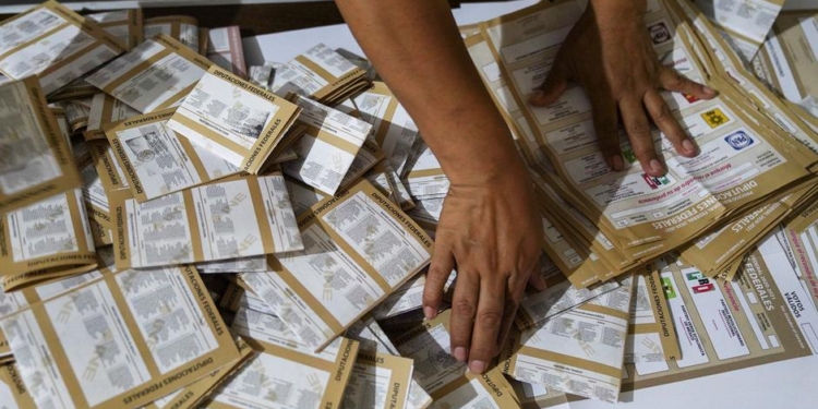 Andrés Manuel López Obrador, sufrió un revés en las elecciones del domingo