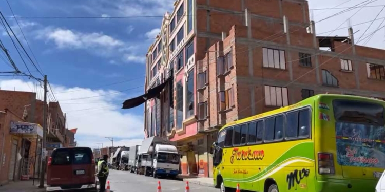 Cholet  en El Alto, donde Kate del Castillo graba escenas para 'La reina del sur 3'