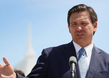 Gobernador del estado de Florida, Ron DeSantis. Getty Images