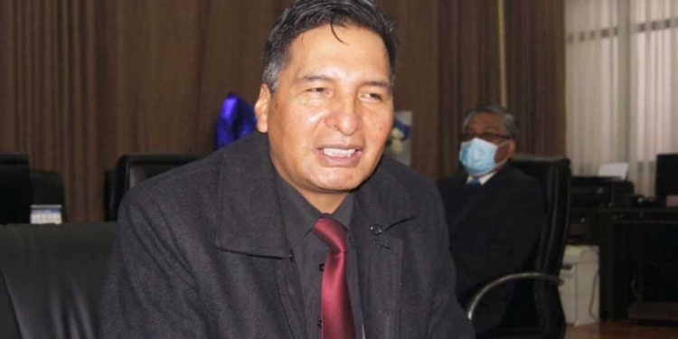 Adrian Rubén Quelca Tarqui, ministro de Educación. EFE