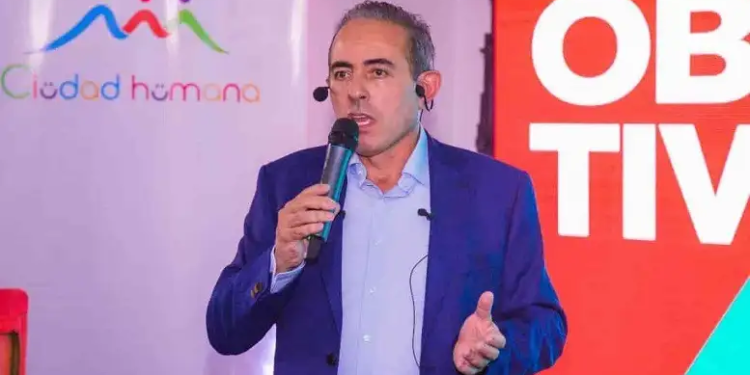 El excandidato a alcalde de La Paz por el Movimiento Al Socialismo (MAS), Cesar Dockweiler