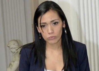 La expresidenta del Senado, Adriana Salvatierra