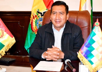 El presidente de la Cámara de Diputados, Freddy Mamani pasa por alto derechos constitucionales