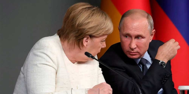 Vladímir Putin se reunirá con Angela Merkel el 20 de agosto