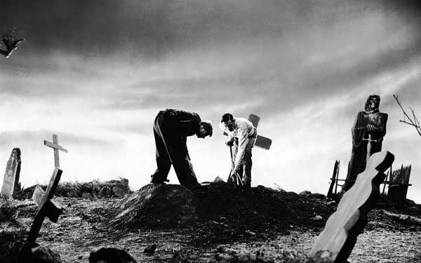 Profanadores de tumbas | DA