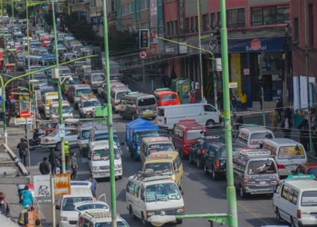 3.864 nuevos vehículos engrosaron parque automotor en los últimos 8 meses en La Paz