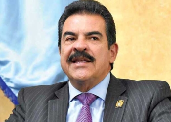 Manfred Reyes Villa