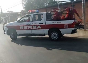 La Unidad de Bomberos de la Policía Nacional de manera conjunta con el Ministerio Público realizaron el levantamiento de un cadáver de sexo masculino | Foto: El Andaluz