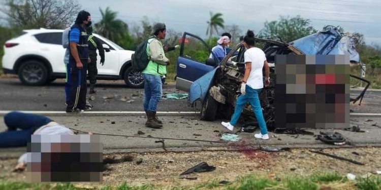 Cuatro fallecidos en accidente de tránsito en la ruta a Camiri