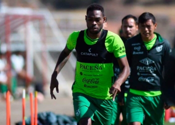 El camerunés Marc Enoumba ha sido convocado por el seleccionador César Farias para los partidos clasificatorios contra Colombia, Uruguay y Argentina.
