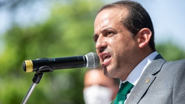 Gobernador de Santa Cruz, Luis Fernando Camacho