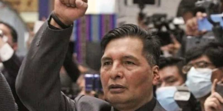 Ministro de Educación de Bolivia, Adrián Quelca