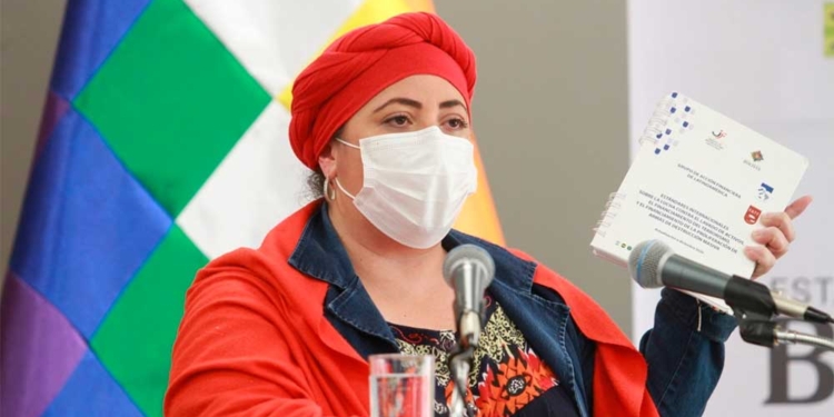 La ministra de la Presidencia, María Nela Prada