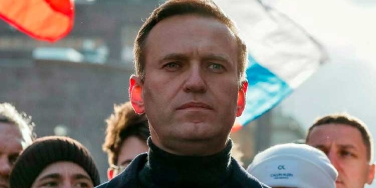 El político opositor ruso Alexéi Navalny participa en un mitin en Moscú, Rusia, el 29 de febrero de 2020. © Shamil Zhumatov / Reuters