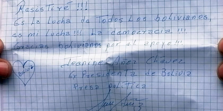 Jeanine Áñez: ‘Resistiré’ y ‘Gracias bolivianos por el apoyo’