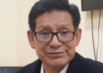 El ministro de educación, Edgar Pary