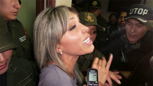 Juez afirma que exnovia de Evo hizo estudios a distancia y obtuvo redención de condena