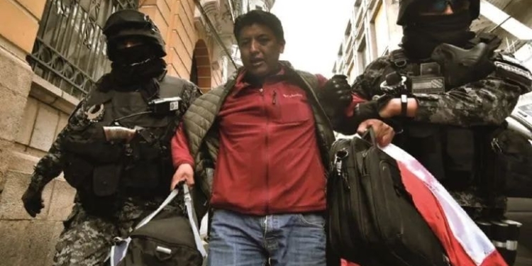 Revelan que Marco Pumari fue aprehendido sin una orden de apremio