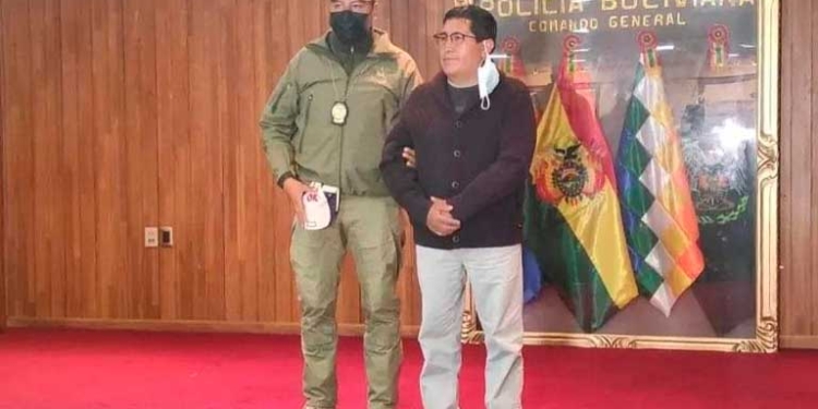 Detención preventiva por seis meses para el juez Rafael Alcón acusado de prevaricato y otros delitos al liberar a Richard Choque Flores