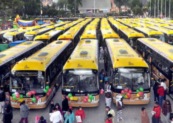 Transparencia investigó en el año 2016 compra de buses PumaKatari y no halló anomalías