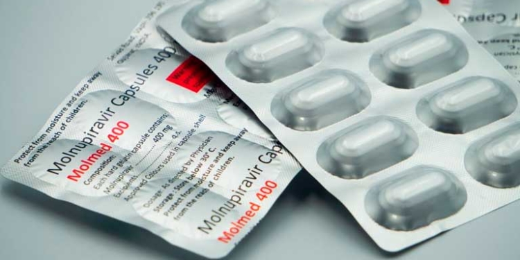 Ministerio de Salud autoriza la comercialización de Molnupiravir para tratamiento del COVID -19