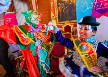 Suspenden la Farándula de Pepinos del Carnaval Paceño 2022