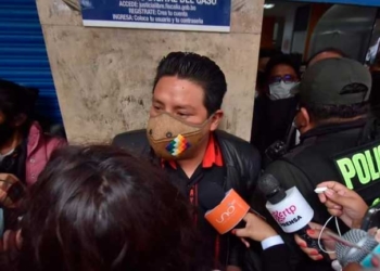 La Fiscalía imputó al gobernador Santos Quispe por los delitos de uso indebido de bienes públicos y obstrucción a la justicia