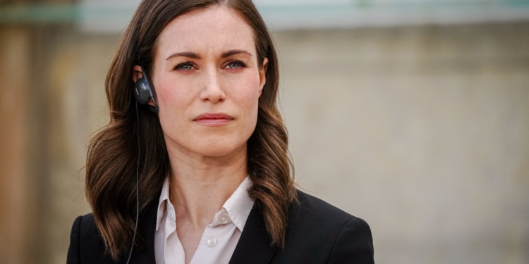 03 May 2022, Brandenburg, Meseberg: Prime Minister of Finland Sanna Marin holds a press conference with German Chancellor Olaf Scholz (not pictured) and Prime Minister of Sweden Magdalena Andersson (not pictured) in front of Meseberg Palace, the German government's guest house, where the federal cabinet is meeting for a two-day closed meeting. The two heads of government came to the closed meeting as guests. Photo: Kay Nietfeld/dpa