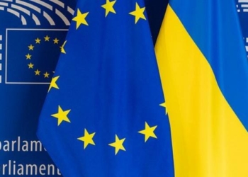La UE concede estatus de candidatos a Ucrania y a Moldavia