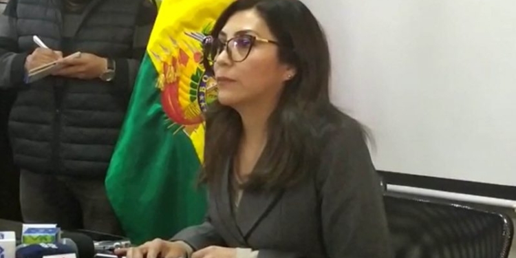 Directora ejecutiva de la Autoridad Jurisdiccional Administrativa Minera (AJAM), Carmen López