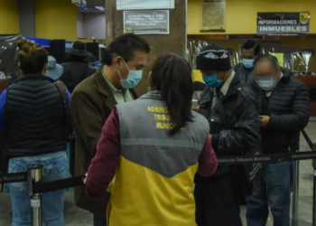 Contribuyentes paceños piden activar una Acción de Cumplimiento contra el alcalde Iván Arias