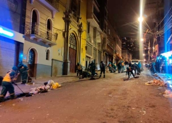 Recogen 16,5 toneladas de basura después de la preentrada del Gran Poder y usan 25 mil litros de agua para limpiar