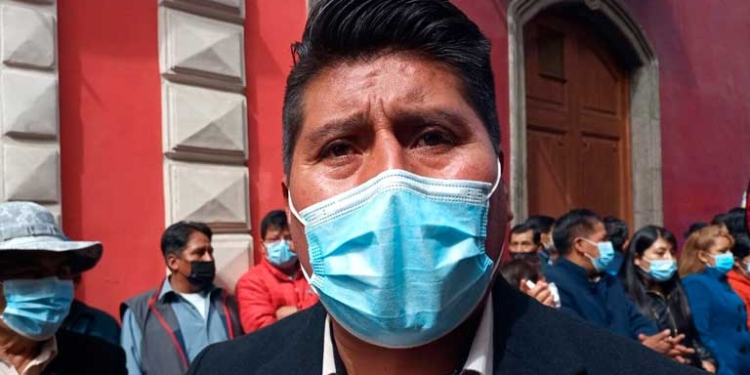 Presidente de la FEJUVE, Justino Apaza