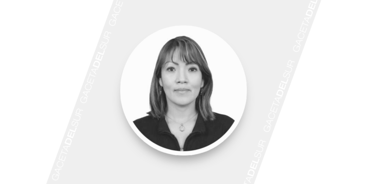 Luisa Chipana Ubaras es abogada, con maestría en Derechos Humanos, Democracia y Cultura de Paz