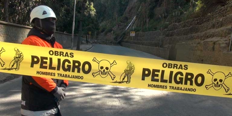 Avenida Del Libertador en La Paz sin circulación vehicular