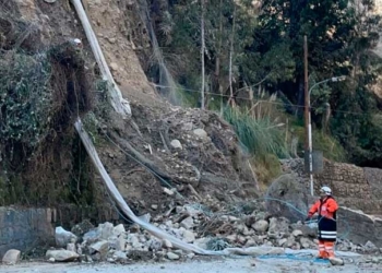 Critican a Iván Arias por priorizar fiestas y no la prevención de riesgos