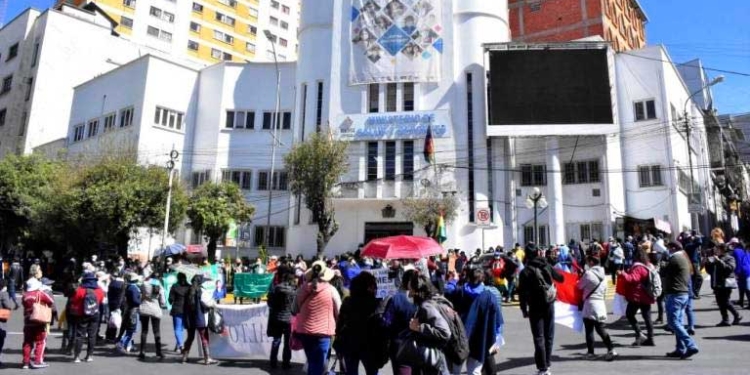 Oficinas del Ministerio de Salud, en el centro de la ciudad. | Foto: Página Siete