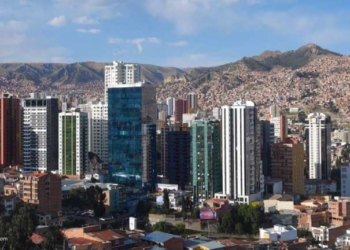 Advierten que en La Paz primero se construye luego se aprueban los planos